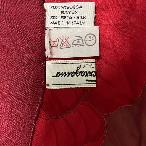 Salvatore Ferragamo Floral Burgundy Scarf - Picture 4 of 4